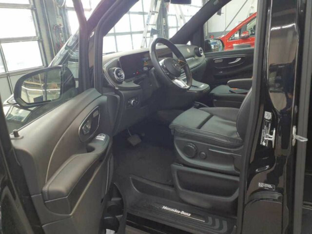 MERCEDES-BENZ V 300 Avantgarde Extralang,Allrad,8Sitzer,LED - Пасажирський фургон: фото 2 MERCEDES-BENZ V 300 Avantgarde Extralang,Allrad,8Sitzer,LED - Пасажирський фургон: фото 2