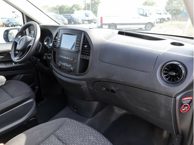 MERCEDES-BENZ Vito 114 TourerPro,Extralang,8Sitzer,Automatik - Мікроавтобус, Пасажирський фургон: фото 4 MERCEDES-BENZ Vito 114 TourerPro,Extralang,8Sitzer,Automatik - Мікроавтобус, Пасажирський фургон: фото 4