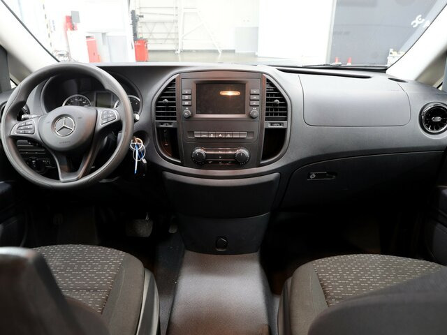 MERCEDES-BENZ Vito 114 TourerPro,lang,Automatik,8Sitze,Kamera... - Пасажирський фургон: фото 2 MERCEDES-BENZ Vito 114 TourerPro,lang,Automatik,8Sitze,Kamera... - Пасажирський фургон: фото 2