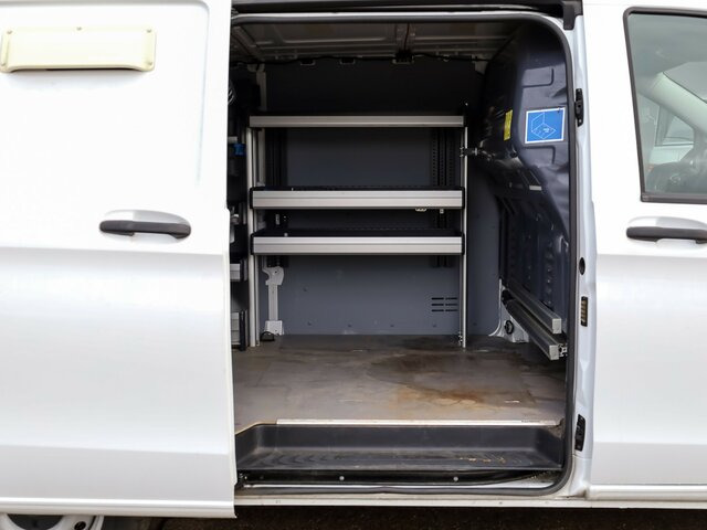 MERCEDES-BENZ Vito114CDI KA lang ,Klima,Sortimo Regalsystem... - Легковий фургон: фото 4 MERCEDES-BENZ Vito114CDI KA lang ,Klima,Sortimo Regalsystem... - Легковий фургон: фото 4