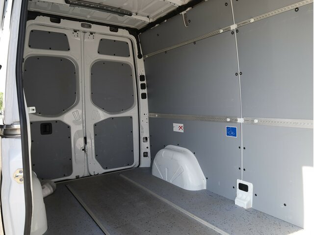 MERCEDES-BENZ eSprinter 312 Kasten FWD,3.924mm Radstand - Суцільнометалевий фургон, Електричний фургон: фото 2 MERCEDES-BENZ eSprinter 312 Kasten FWD,3.924mm Radstand - Суцільнометалевий фургон, Електричний фургон: фото 2