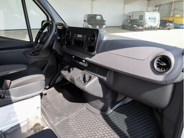 MERCEDES-BENZ eSprinter 312 Kasten FWD,3.924mm Radstand - Суцільнометалевий фургон, Електричний фургон: фото 5 MERCEDES-BENZ eSprinter 312 Kasten FWD,3.924mm Radstand - Суцільнометалевий фургон, Електричний фургон: фото 5