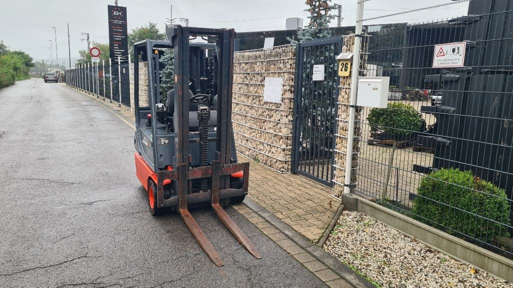 Linde E 14-02, Tripplex bis 4,5 m, Hubkraft 1.400 kg  в лізинг Linde E 14-02, Tripplex bis 4,5 m, Hubkraft 1.400 kg: фото 6