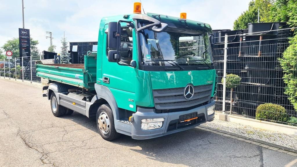 Mercedes-Benz Atego 821, 3-Seiten Meiller, Alubordwände, Kipper - Гаковий мультиліфт вантажівка: фото 4 Mercedes-Benz Atego 821, 3-Seiten Meiller, Alubordwände, Kipper - Гаковий мультиліфт вантажівка: фото 4