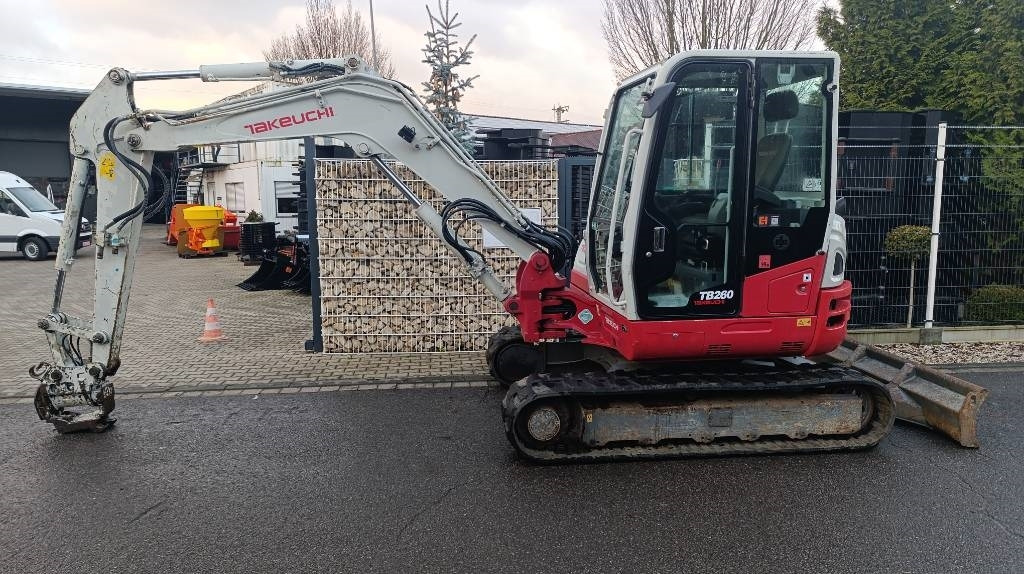 Takeuchi TB 260 Powertilt und Schnellwechsler MS 03, Radio - Міні-екскаватор: фото 1 Takeuchi TB 260 Powertilt und Schnellwechsler MS 03, Radio - Міні-екскаватор: фото 1