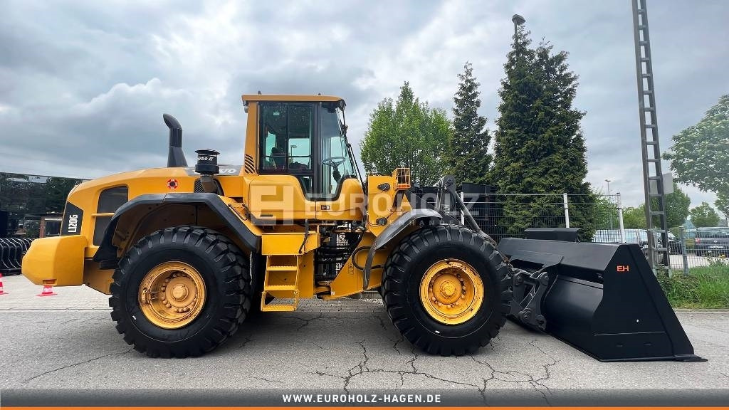 Volvo L 120 G mit Klima und SW, Reifen und Schaufel Neu - Колісний навантажувач: фото 5 Volvo L 120 G mit Klima und SW, Reifen und Schaufel Neu - Колісний навантажувач: фото 5