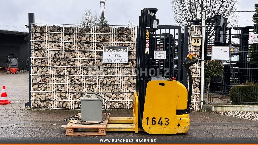 Yale Gabelstapler MS16 4328, elektro, Triplex, 4300 mm  - Електронавантажувач: фото 3 Yale Gabelstapler MS16 4328, elektro, Triplex, 4300 mm  - Електронавантажувач: фото 3