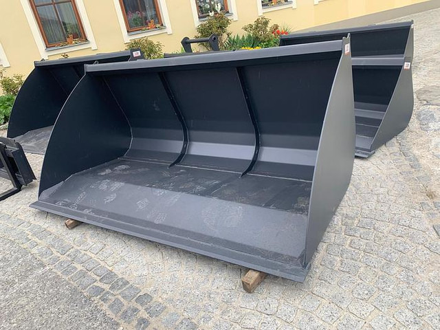 Big Volumenschaufel 250 cm mit Euro Aufnahme - Мікроавтобус, Пасажирський фургон: фото 2 Big Volumenschaufel 250 cm mit Euro Aufnahme - Мікроавтобус, Пасажирський фургон: фото 2