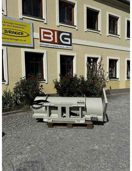 Cat LT18B TILLER - Техніка для обробки ґрунту: фото 1 Cat LT18B TILLER - Техніка для обробки ґрунту: фото 1