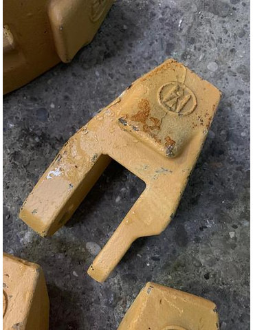 Ersatzzahn klein passend zu Hammer RH25 Abbruchpulverisierer - Гідравлічний молот: фото 1 Ersatzzahn klein passend zu Hammer RH25 Abbruchpulverisierer - Гідравлічний молот: фото 1