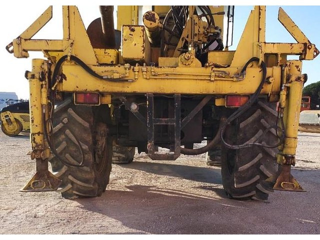 Mercedes-Benz MB Trac-800 Traktor - Трактор: фото 1 Mercedes-Benz MB Trac-800 Traktor - Трактор: фото 1