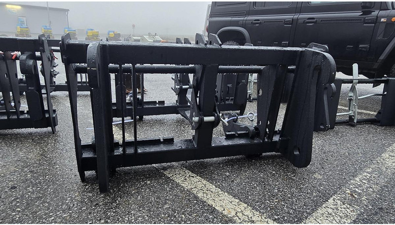 Big Adapter Claas Scorpio auf Dreipunkt - Навісне обладнання: фото 3 Big Adapter Claas Scorpio auf Dreipunkt - Навісне обладнання: фото 3