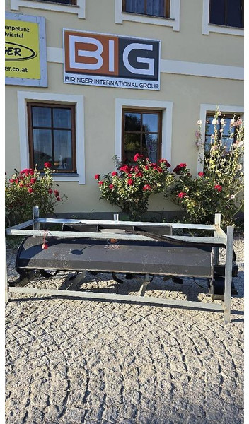 Wolverine Anbaufräse mit Bobcat 115cm Aufnahme TL-12-73 W - Навісне обладнання: фото 1 Wolverine Anbaufräse mit Bobcat 115cm Aufnahme TL-12-73 W - Навісне обладнання: фото 1