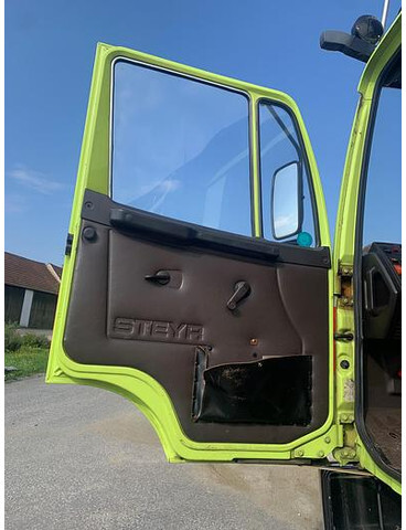 Пожежна машина Steyr 15S31 4x4 Feuerwehrfahrzeug: фото 18