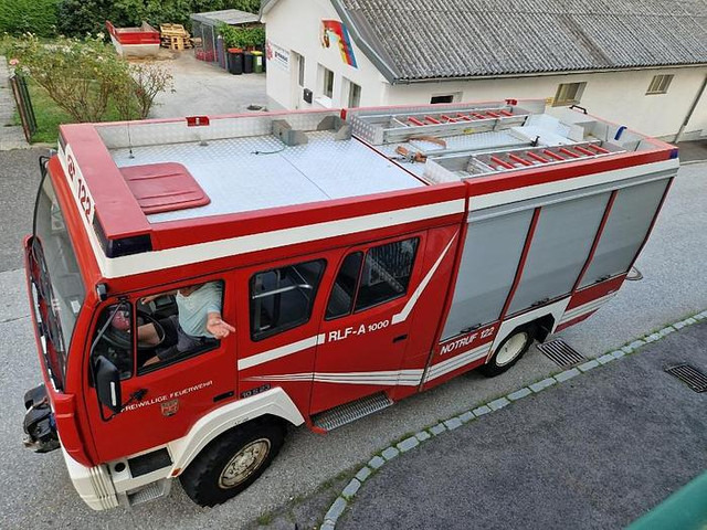 Tag 4/24 Steyr 10S23 RLF-A1000 4x4 Rüstlöschfahrzeug - Вантажівка: фото 3 Tag 4/24 Steyr 10S23 RLF-A1000 4x4 Rüstlöschfahrzeug - Вантажівка: фото 3