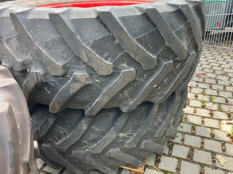 Fendt 724 Profi Plus inkl. 2. Radsatz/ EGNOS- Signal - Трактор: фото 3 Fendt 724 Profi Plus inkl. 2. Radsatz/ EGNOS- Signal - Трактор: фото 3
