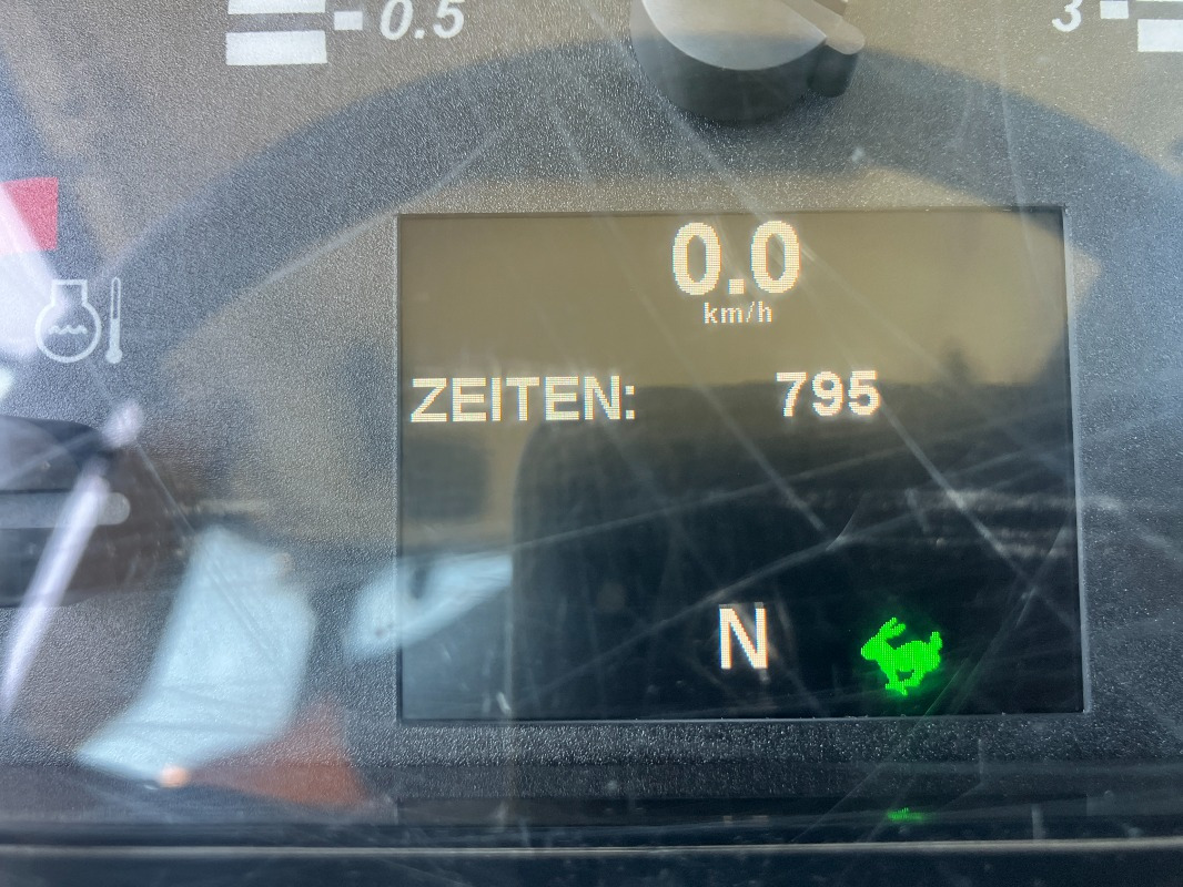 John Deere 5090GF mit RTK- Lenksystem/ FKH/FZW - Трактор: фото 5 John Deere 5090GF mit RTK- Lenksystem/ FKH/FZW - Трактор: фото 5