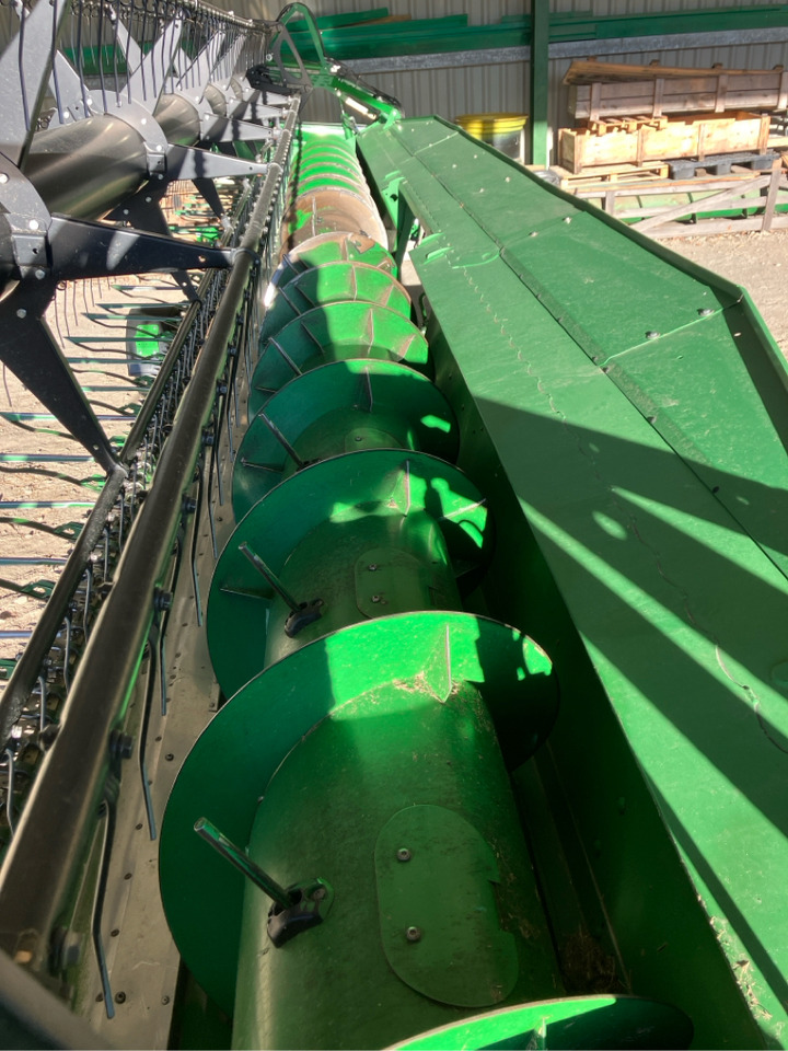 John Deere T670i mit 630X Schneidwerk - Зернозбиральний комбайн: фото 3 John Deere T670i mit 630X Schneidwerk - Зернозбиральний комбайн: фото 3