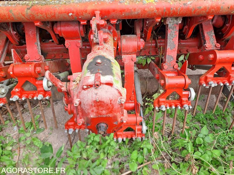 AERATEUR-DECOMPACTEUR VERDI-DRAIN 7521 - Техніка для саду та городу: фото 1 AERATEUR-DECOMPACTEUR VERDI-DRAIN 7521 - Техніка для саду та городу: фото 1