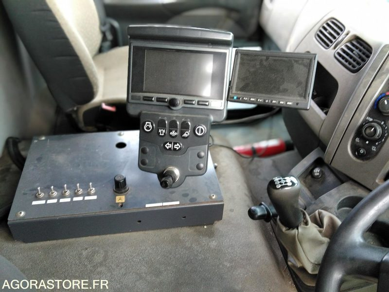 BALAYEUSE DM-075-AD - Підмітально-прибиральна машина: фото 2 BALAYEUSE DM-075-AD - Підмітально-прибиральна машина: фото 2