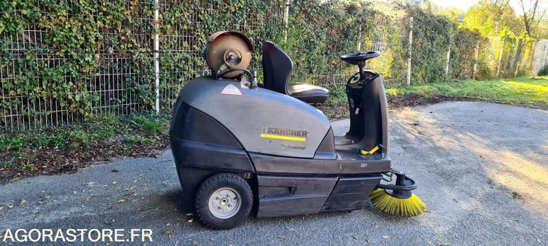 BALAYEUSE KARCHER - 2012 - 182 heures - Підмітально-прибиральна машина: фото 2 BALAYEUSE KARCHER - 2012 - 182 heures - Підмітально-прибиральна машина: фото 2