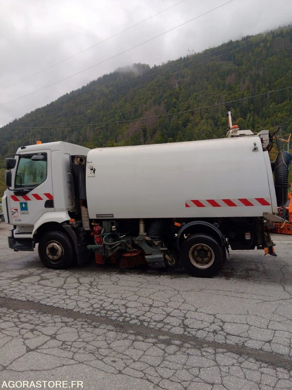 BALAYEUSE de Voiries- RENAULT MIDLUM 220 DXI avec aspiratrice EUROVOIRIE - Підмітально-прибиральна машина: фото 5 BALAYEUSE de Voiries- RENAULT MIDLUM 220 DXI avec aspiratrice EUROVOIRIE - Підмітально-прибиральна машина: фото 5
