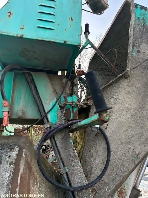 BETONNIERE IMER AVEC CHARGEUR 400 LITRES - Бетономішалкa: фото 5 BETONNIERE IMER AVEC CHARGEUR 400 LITRES - Бетономішалкa: фото 5