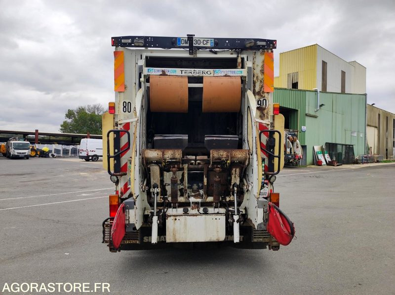 BOM 26T RENAULT DXI - Сміттєвози: фото 4 BOM 26T RENAULT DXI - Сміттєвози: фото 4
