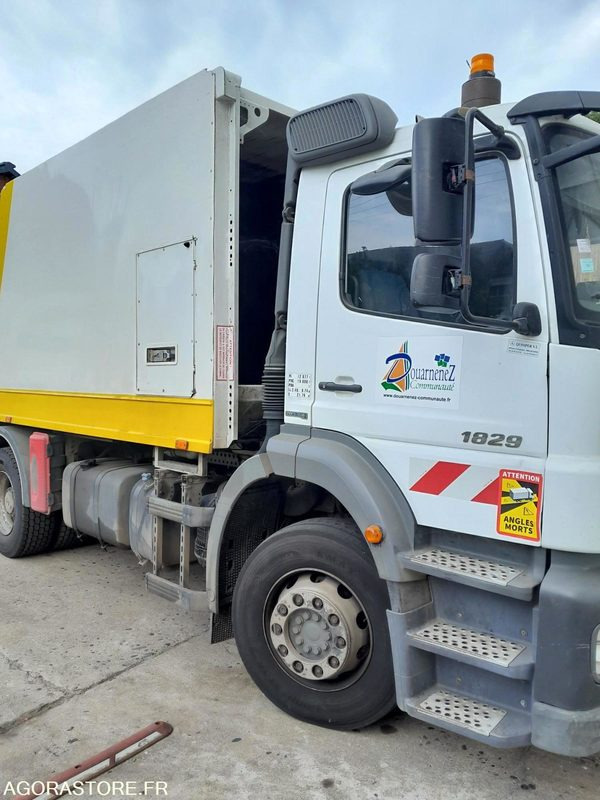 BOM MERCEDES AXOR 267385 kms 2009 - Сміттєвози: фото 3 BOM MERCEDES AXOR 267385 kms 2009 - Сміттєвози: фото 3