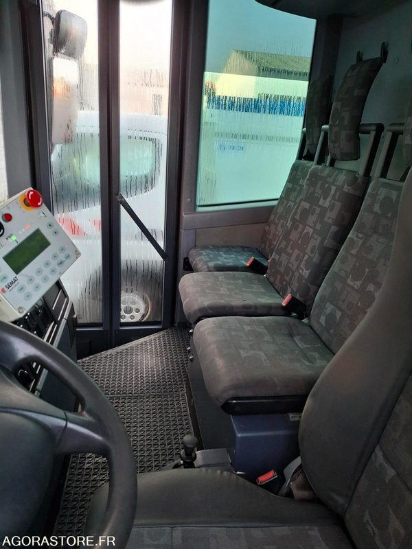 Сміттєвози BOM Mercedes Econic 243135 kms 2013: фото 9