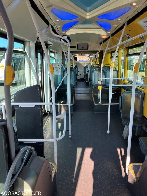 BUS HEULIEZ AG816LZ 372 - Зчленований автобус: фото 3 BUS HEULIEZ AG816LZ 372 - Зчленований автобус: фото 3