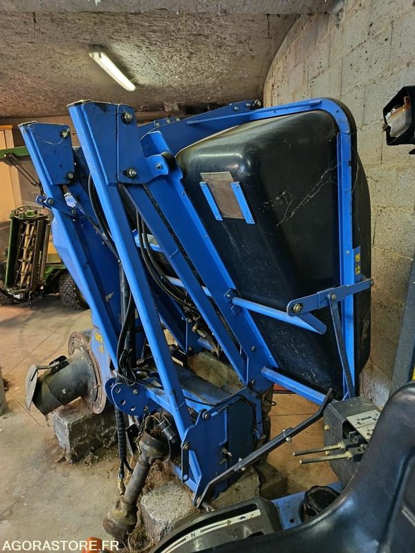 Bac de ramassage ISEKI - Техніка для саду та городу: фото 4 Bac de ramassage ISEKI - Техніка для саду та городу: фото 4