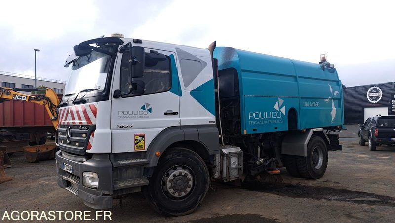 Balayeuse chantier MERCEDES 1833 - 264635KM - 2011 - Підмітально-прибиральна машина: фото 1 Balayeuse chantier MERCEDES 1833 - 264635KM - 2011 - Підмітально-прибиральна машина: фото 1