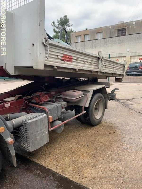 CAMION IVECO AMPLIROLL 65 E 13 TIPPER - 2003 - BON ETAT - Самоскид вантажівка: фото 5 CAMION IVECO AMPLIROLL 65 E 13 TIPPER - 2003 - BON ETAT - Самоскид вантажівка: фото 5