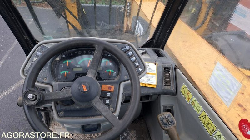 CATERPILLAR TH360B ANNEE 2007 - 3671 Heures - Навантажувач телескопічний: фото 5 CATERPILLAR TH360B ANNEE 2007 - 3671 Heures - Навантажувач телескопічний: фото 5