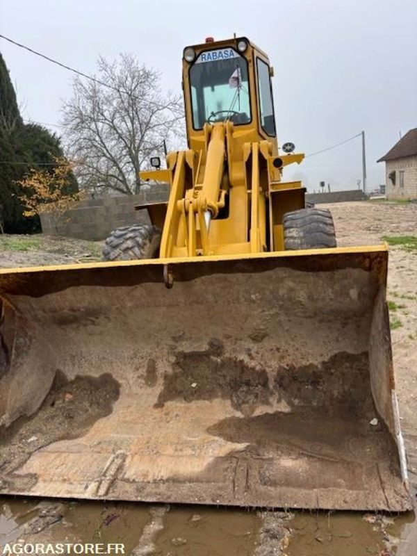 CHARGEUSE FORD A-64 1975 5650 HEURES - Навантажувач: фото 4 CHARGEUSE FORD A-64 1975 5650 HEURES - Навантажувач: фото 4