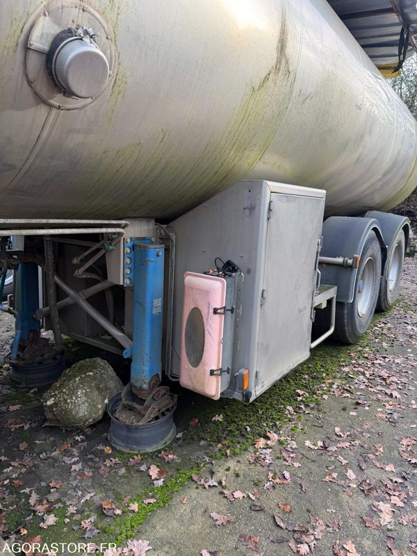 CITERNE MAGYAR - Напівпричіп цистерна: фото 2 CITERNE MAGYAR - Напівпричіп цистерна: фото 2