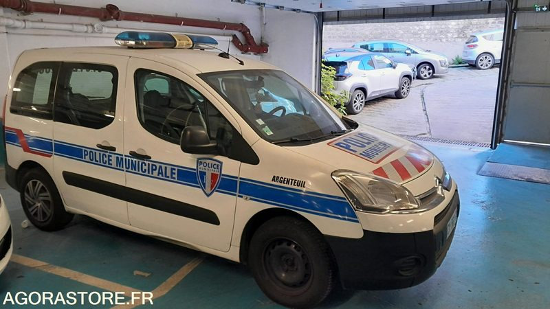 CITROEN BERLINGO - 2013 - 72200kms - Легковий автомобіль: фото 4 CITROEN BERLINGO - 2013 - 72200kms - Легковий автомобіль: фото 4