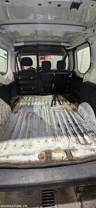 CITROEN BERLINGO ED119VR - Легковий фургон: фото 4 CITROEN BERLINGO ED119VR - Легковий фургон: фото 4