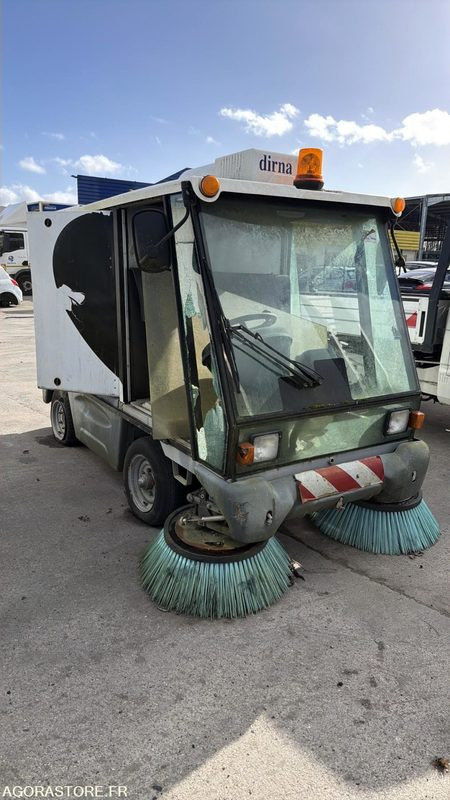 CITYNET - Підмітально-прибиральна машина: фото 2 CITYNET - Підмітально-прибиральна машина: фото 2