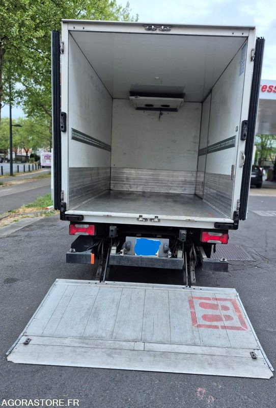 Camion Frigorifique - Iveco - 35C14N - 2016 - 152186km - Фургон-рефрижератор: фото 4 Camion Frigorifique - Iveco - 35C14N - 2016 - 152186km - Фургон-рефрижератор: фото 4