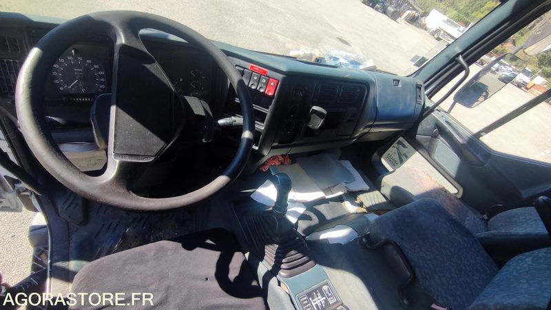 Camion Hydrocureur Renault Premium Kerax - 2000 - Асенізатори: фото 5 Camion Hydrocureur Renault Premium Kerax - 2000 - Асенізатори: фото 5