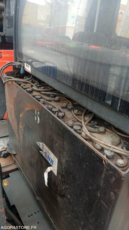 Chariot frontal - Fenwick - 2014 - R16 - Рiч-трак: фото 4 Chariot frontal - Fenwick - 2014 - R16 - Рiч-трак: фото 4