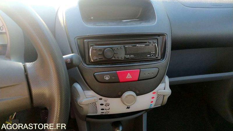 Citroen C1 - 2010 - 159251kms - Легковий автомобіль: фото 4 Citroen C1 - 2010 - 159251kms - Легковий автомобіль: фото 4