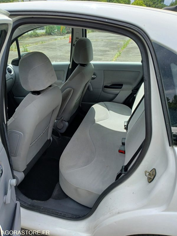 Citroën C3 (40607) - Легковий автомобіль: фото 3 Citroën C3 (40607) - Легковий автомобіль: фото 3