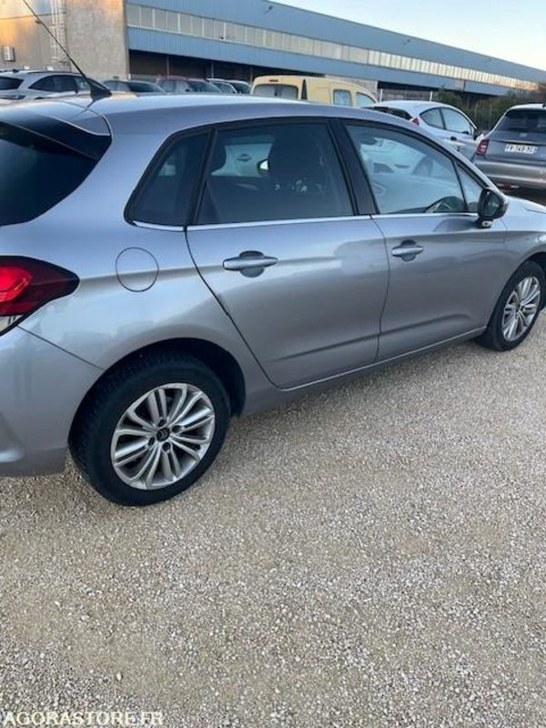 Citroën C4 - 2016 - 357665 Kms - Легковий автомобіль: фото 4 Citroën C4 - 2016 - 357665 Kms - Легковий автомобіль: фото 4