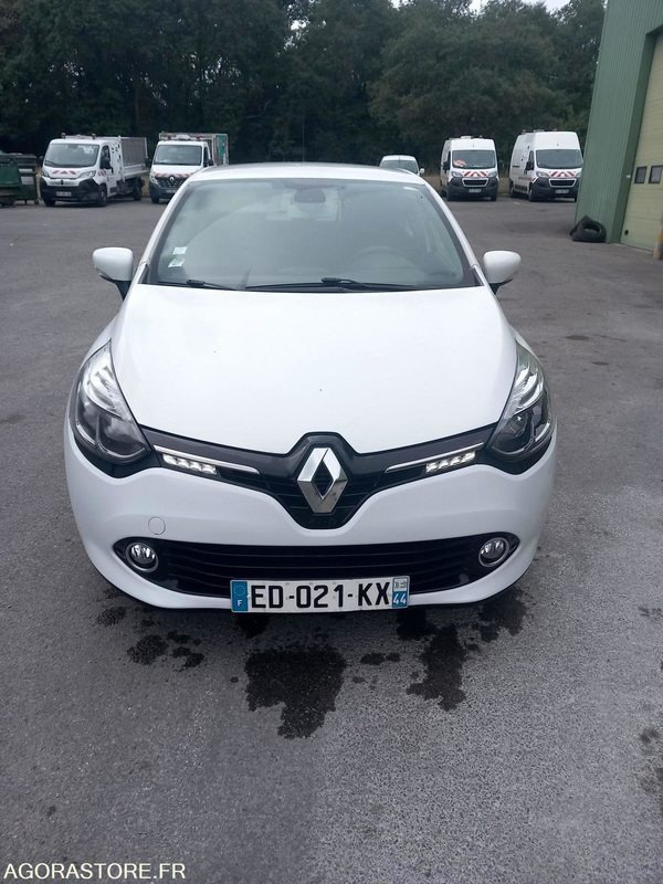 Clio IV essence - Легковий автомобіль: фото 1 Clio IV essence - Легковий автомобіль: фото 1