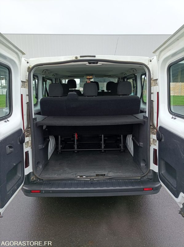 EC-156-WL - Roulant - RENAULT TRAFIC - 302 799 Kms - Мікроавтобус, Пасажирський фургон: фото 5 EC-156-WL - Roulant - RENAULT TRAFIC - 302 799 Kms - Мікроавтобус, Пасажирський фургон: фото 5