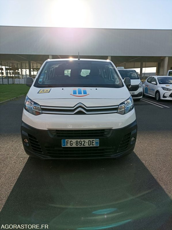 FG-892-DE - Roulant - CITROEN JUMPY SPACE TOURER - VP - 211 595 Kms - Мікроавтобус, Пасажирський фургон: фото 3 FG-892-DE - Roulant - CITROEN JUMPY SPACE TOURER - VP - 211 595 Kms - Мікроавтобус, Пасажирський фургон: фото 3