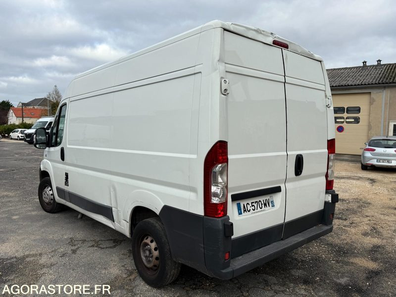 FIAT DUCATO - 2009 - 147000KM - Суцільнометалевий фургон: фото 3 FIAT DUCATO - 2009 - 147000KM - Суцільнометалевий фургон: фото 3